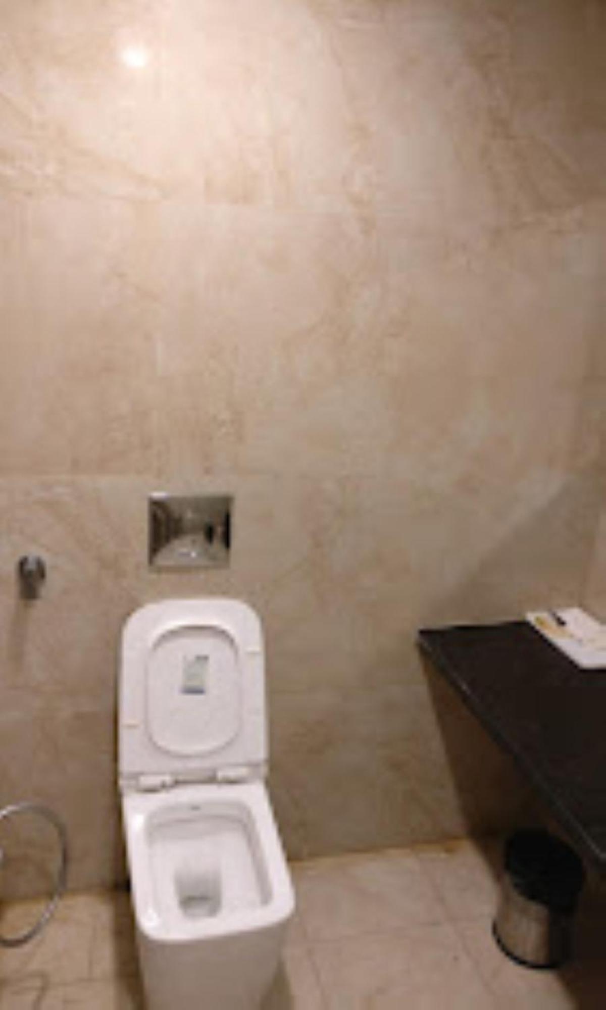 Hotel Royal Palace Hapur Kültér fotó