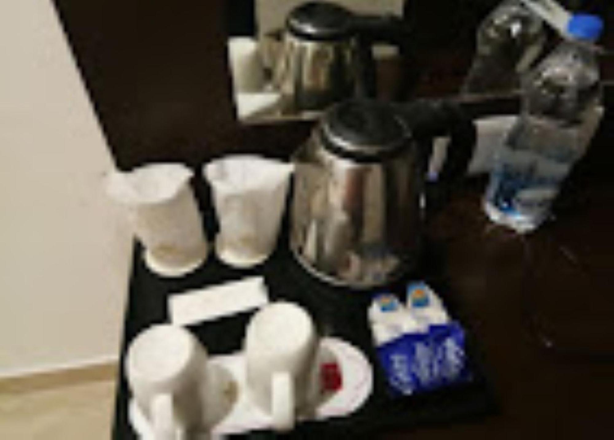 Hotel Royal Palace Hapur Kültér fotó